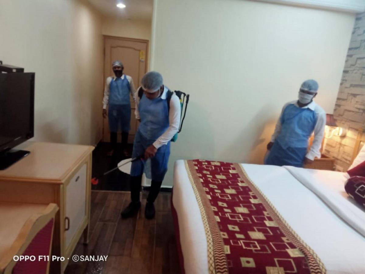 Hotel Sovereign Daman Ngoại thất bức ảnh