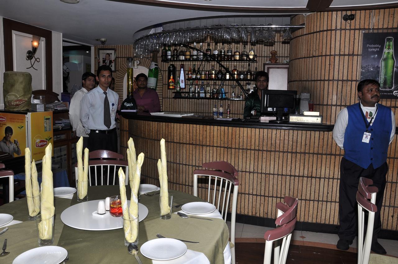 Hotel Sovereign Daman Ngoại thất bức ảnh