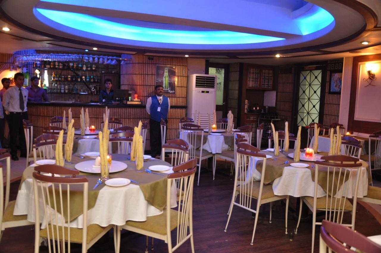 Hotel Sovereign Daman Ngoại thất bức ảnh