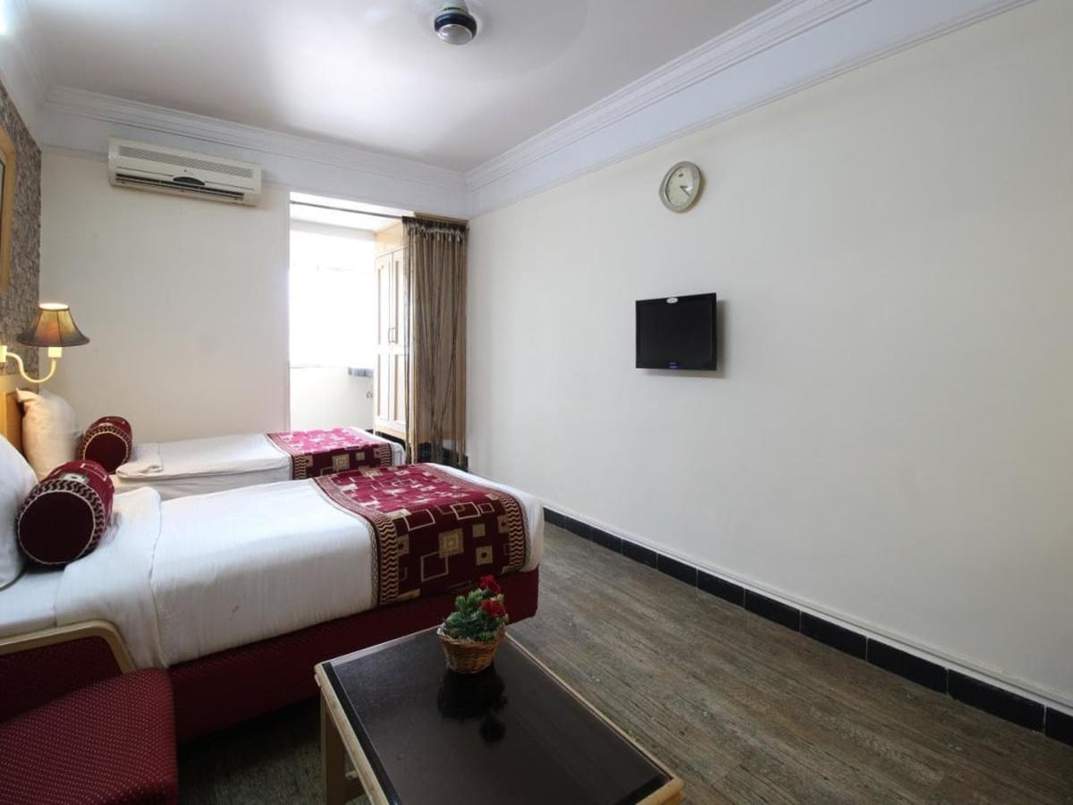 Hotel Sovereign Daman Ngoại thất bức ảnh