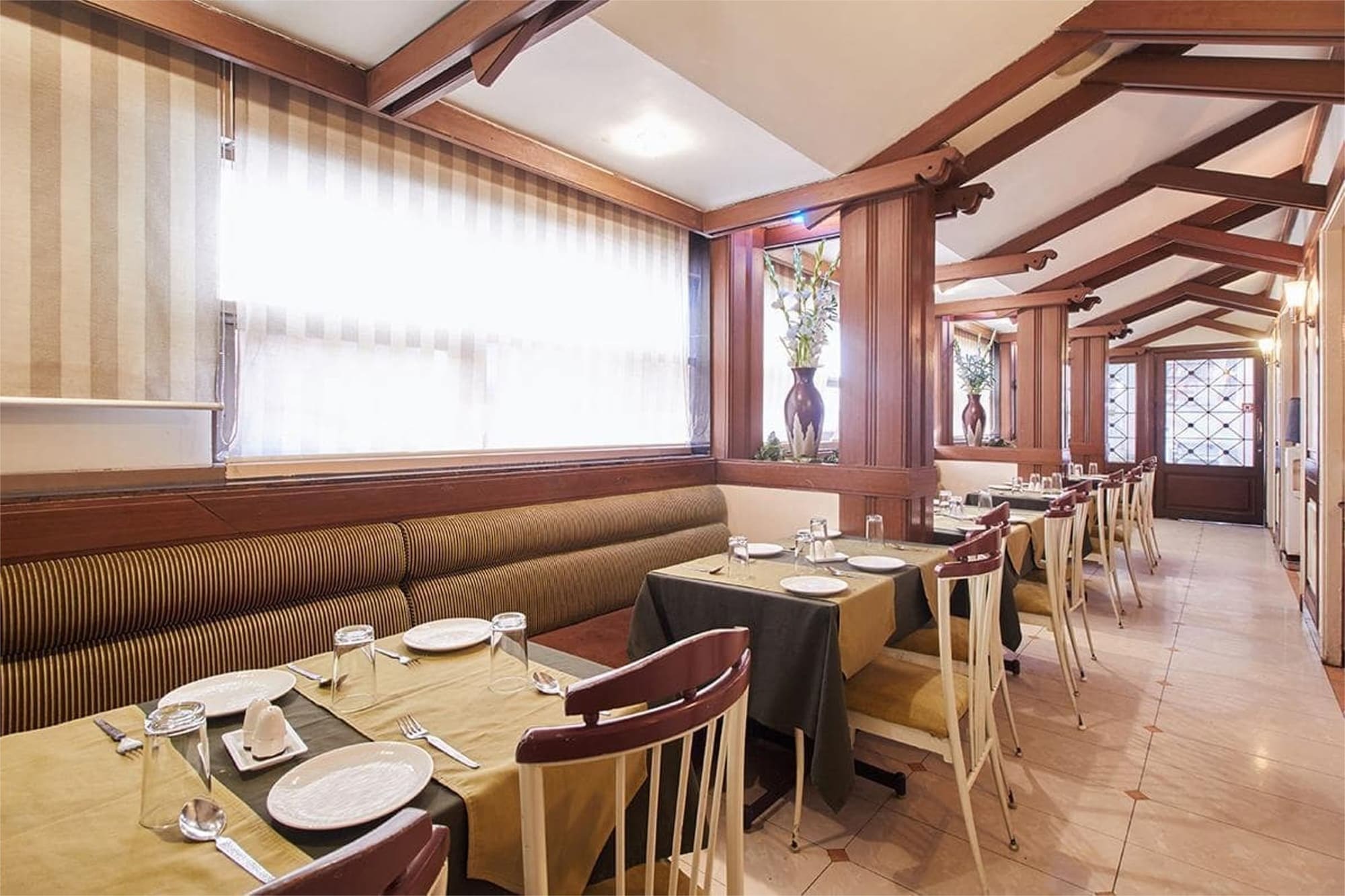 Hotel Sovereign Daman Ngoại thất bức ảnh